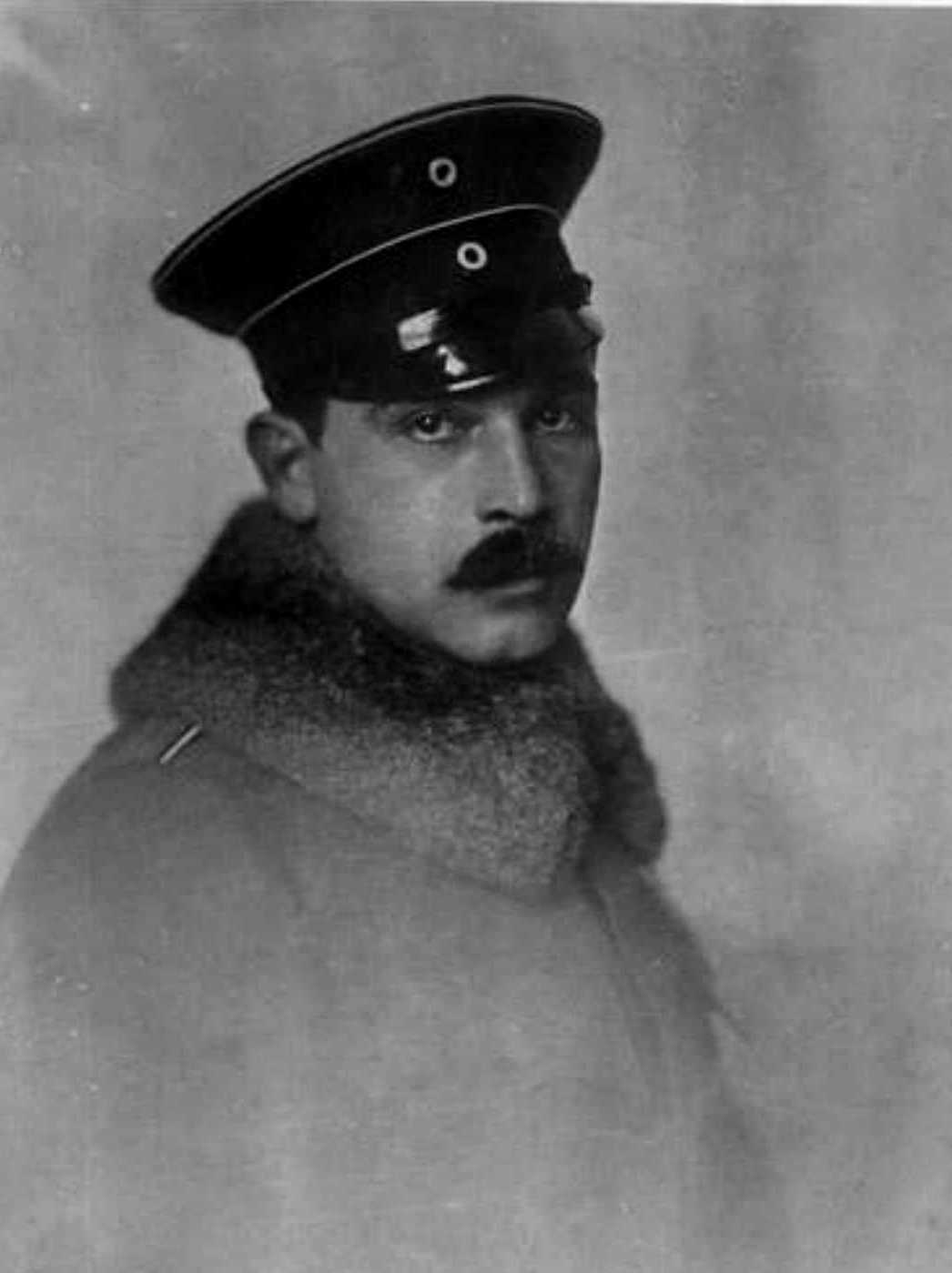 Egon Fürstenberg peoplecheck.de